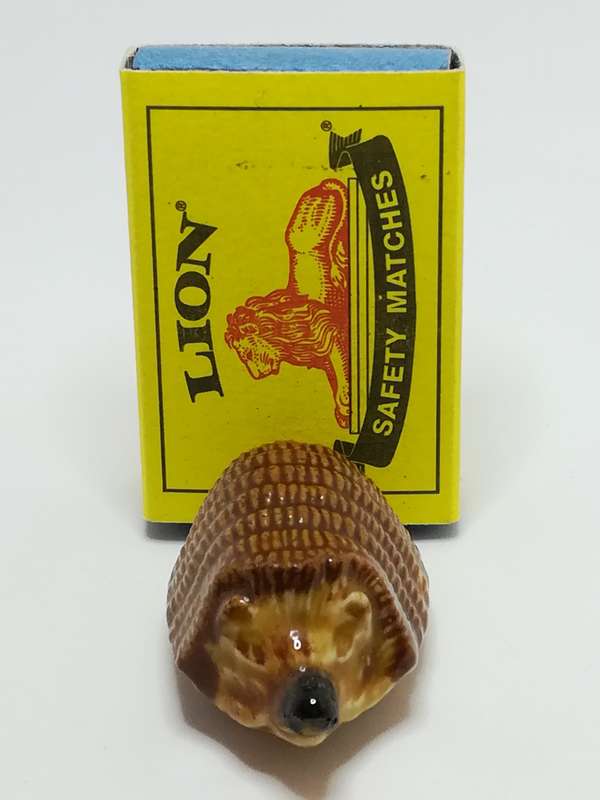 Miniature Ceramic Glazed Hedgehog (Miniature, suitable for printer's tray)