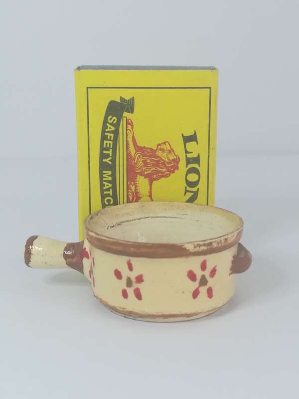 Miniature Cooking Pot Ceramic (Miniature, suitable for printer's tray)