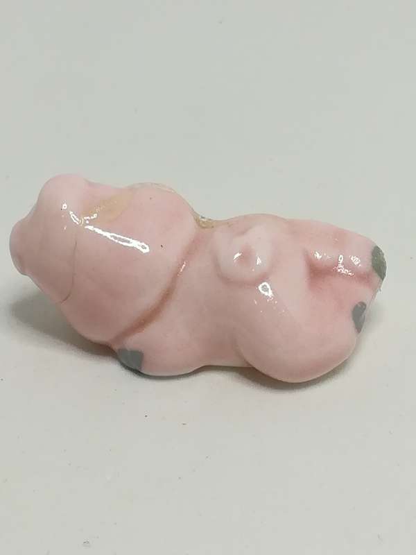 Miniature Ceramic Baby Pink Pig Smiling While Sleeping (Miniature, suitable for printer's tray)