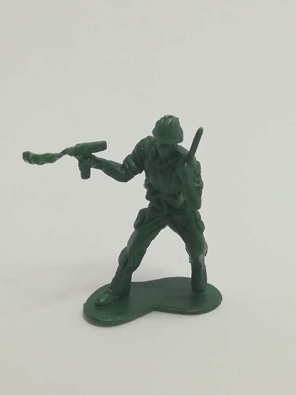 Miniature Green Soldier Holding Weapons (Miniature, suitable for printer's tray)