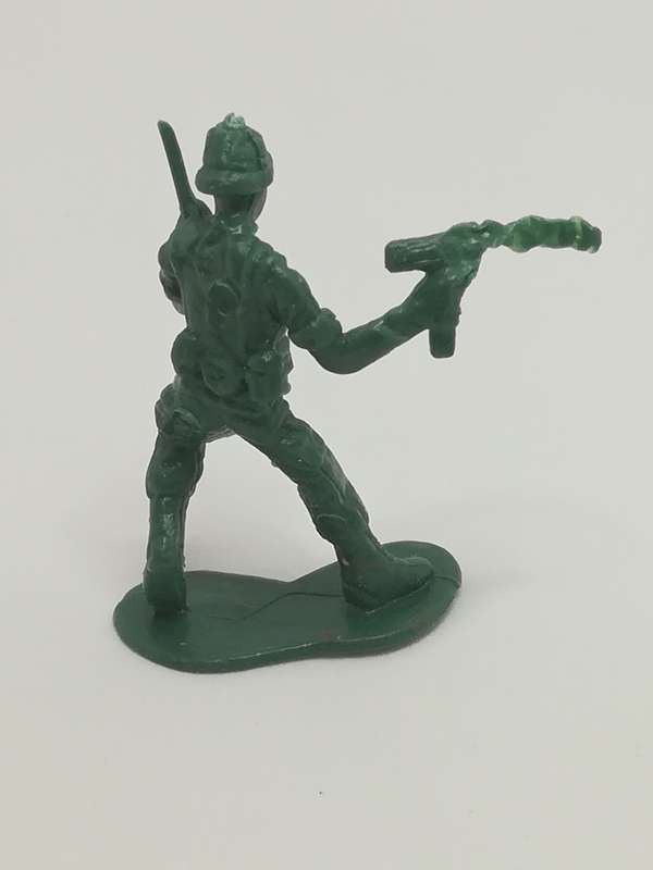 Miniature Green Soldier Holding Weapons (Miniature, suitable for printer's tray)