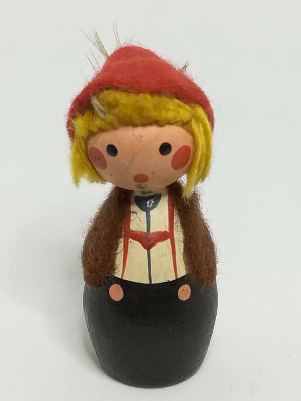 Miniature Wooden Doll Dressed in Brown Outfit & Red Hemp (Miniature, suitable for printer's tray)
