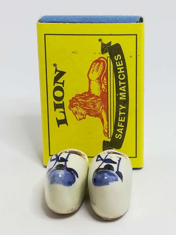 Miniature Pair White Dutch Clogs with Blue Design & Golden Inners (Miniature, suitable for printe...