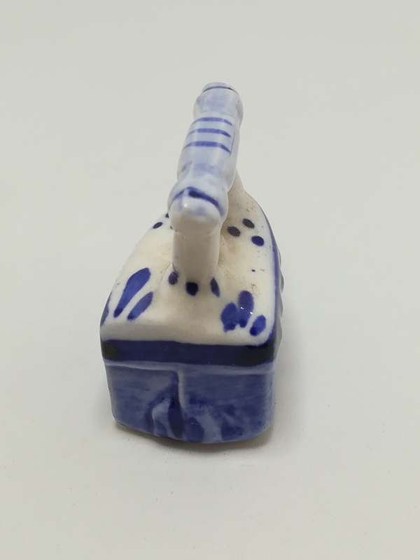 Miniature Ceramic Iron (Delft Style) (Miniature, suitable for printer's tray)