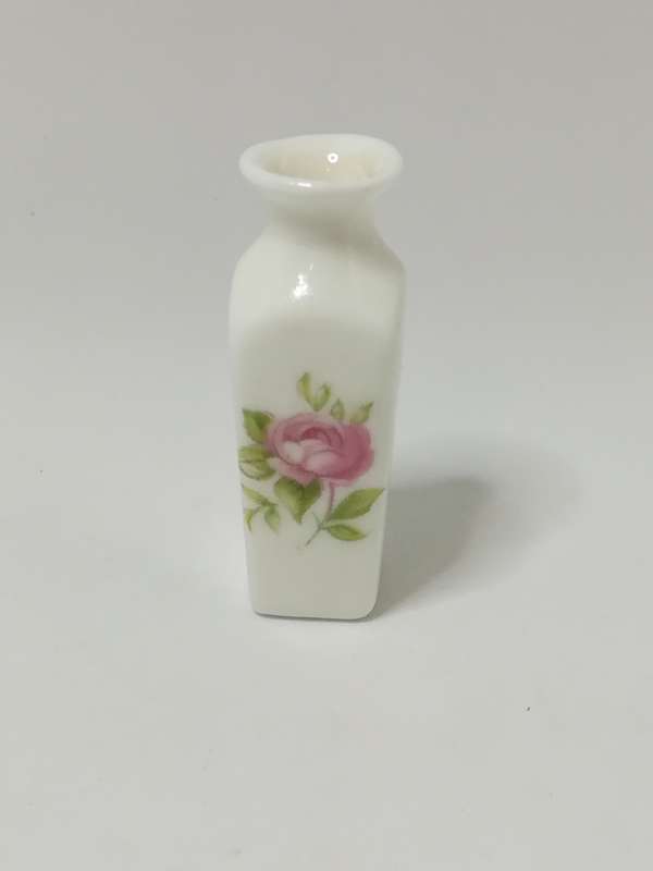 Miniature White Vase with Flower (for Printer's Tray/Dollhouse)