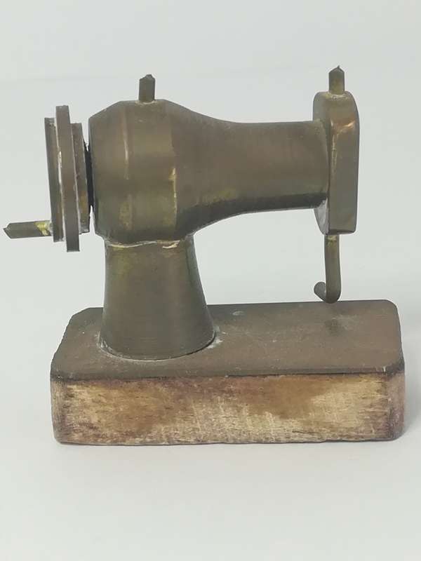 Miniature Sewing Machine Brass (Miniature, suitable for printer's tray)