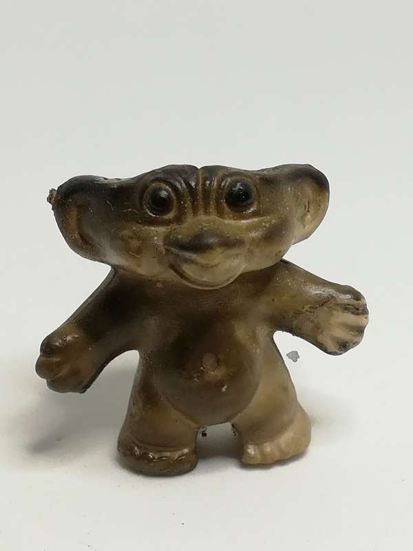 Miniature Gray & Beige Troll (Miniature, suitable for printer's tray)