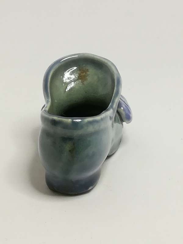 Miniature Vintage Grey & Blue Court Shoe with Bow Detail (Miniature, suitable for printer's tray)