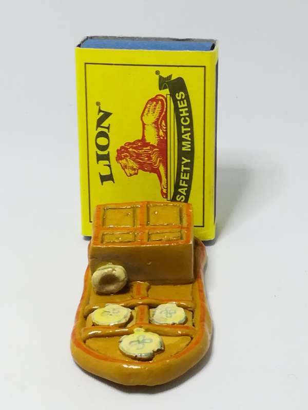 Miniature Ceramic Kitchen Armoire - Style 1 (Miniature, suitable for printer's tray)