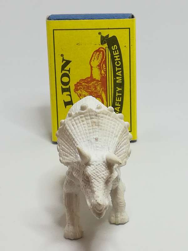 Miniature White Dinosaur (Miniature, suitable for printer's tray)