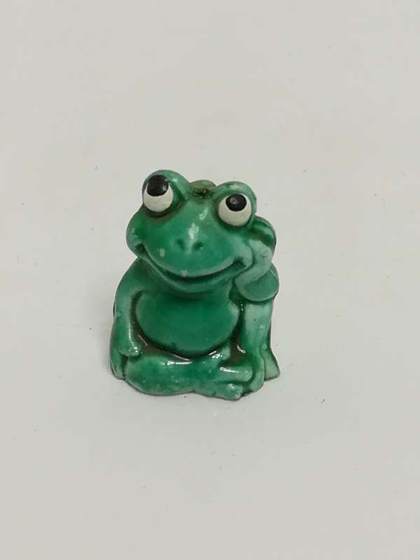 Miniature Green Frog Relaxing (Miniature, suitable for printer's tray)
