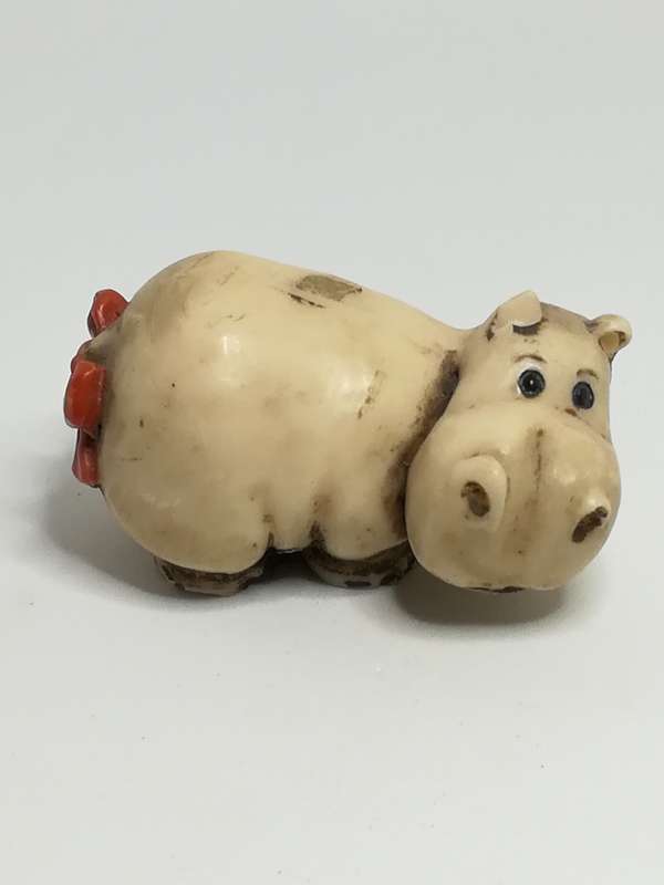 Miniature Hippo Red Ribbon on Tail (Miniature, suitable for printer's tray)