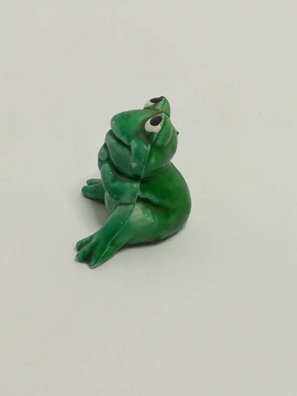 Miniature Green Frog Relaxing (Miniature, suitable for printer's tray)