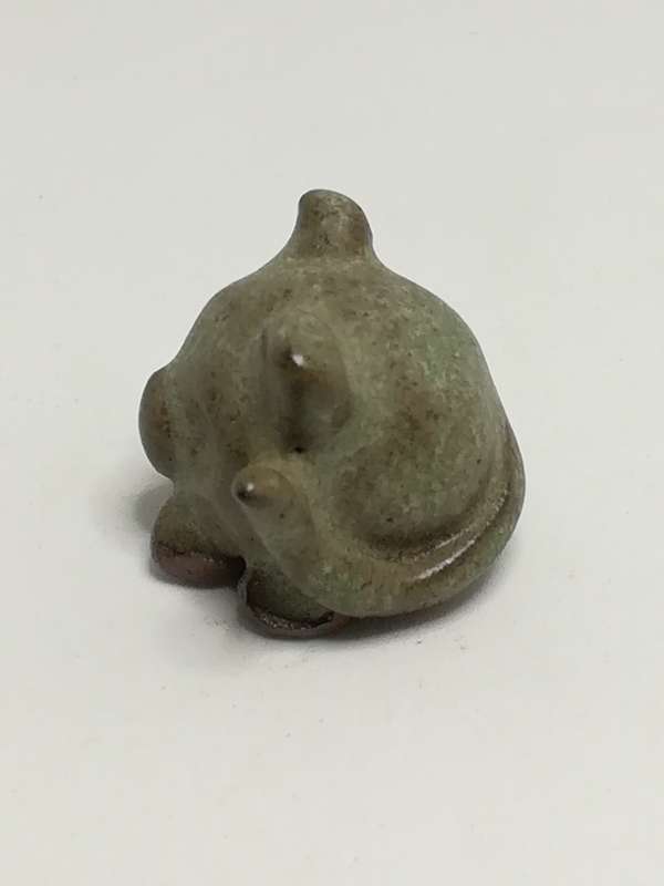 Miniature Ceramic Pig Sitting Upright Tail (for Printer's Tray/Dollhouse)