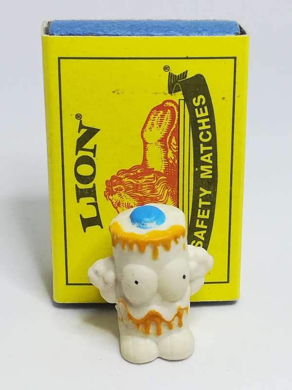 Miniature White & Yellow Pencil Popper Blue Hat (Miniature, suitable for printer's tray)