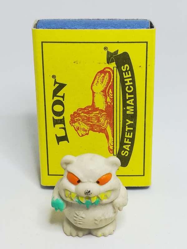 Miniature White Scary Bear Orange eye & Yellow Teeth Pencil Popper (Miniature, suitable for print...