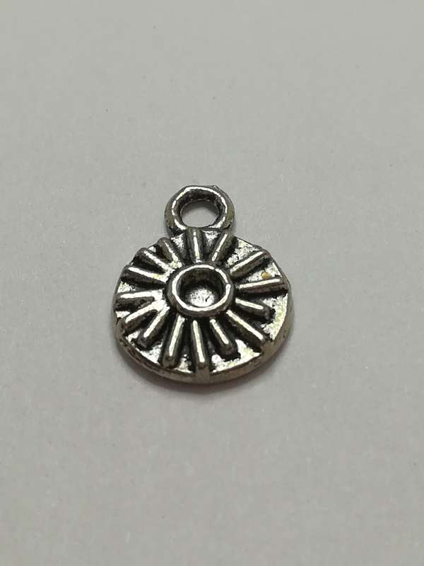 Charm Dangle: 'Silver' Flower Disk