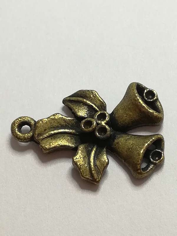 Charm Dangle: 'Brass' Christmas Holly