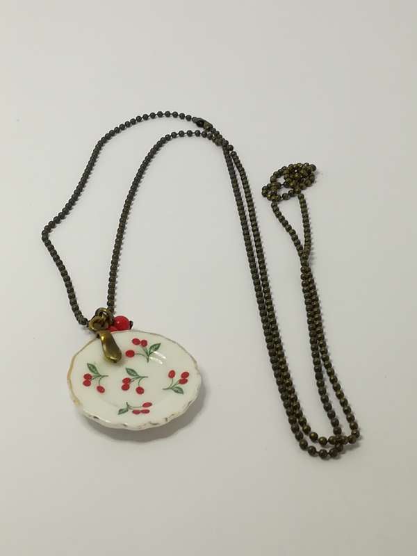 Fashion Necklace with Miniature Dinner Plate Charm on Bubbly Chain