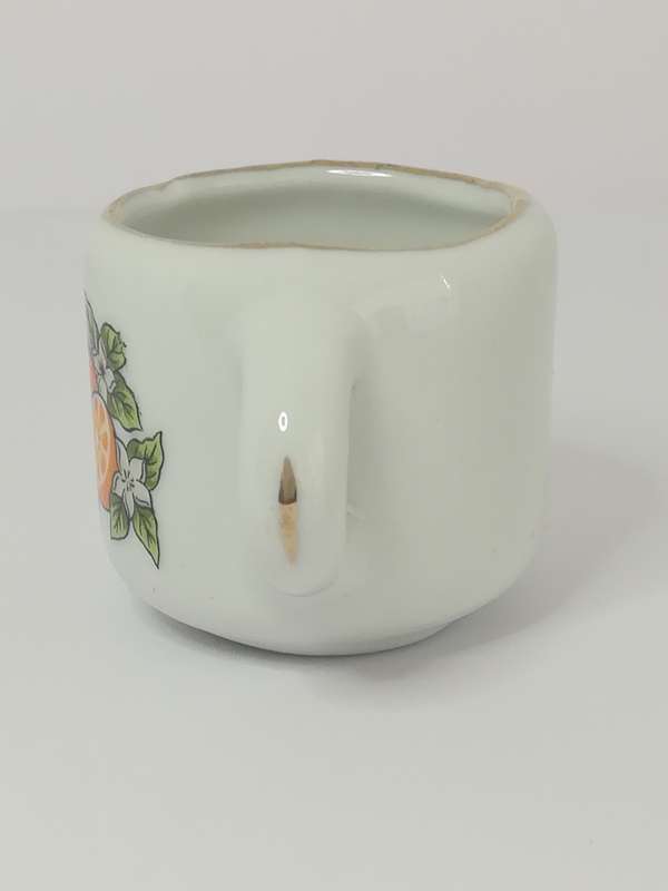 Small Teacup with Oranges