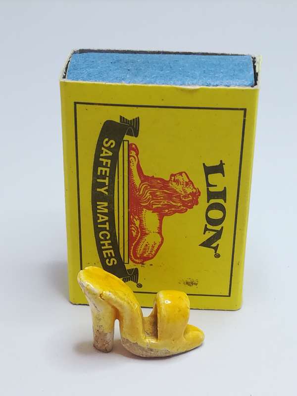 Miniature Single Yellow Ceramic High Heel Open Toe Shoes (Miniature, suitable for printer's tray)