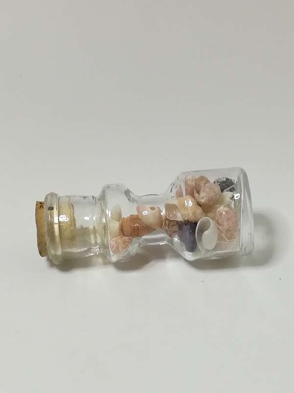Miniature Bottle with Mini Shells & Cork Lid (Miniature, suitable for printer's tray)
