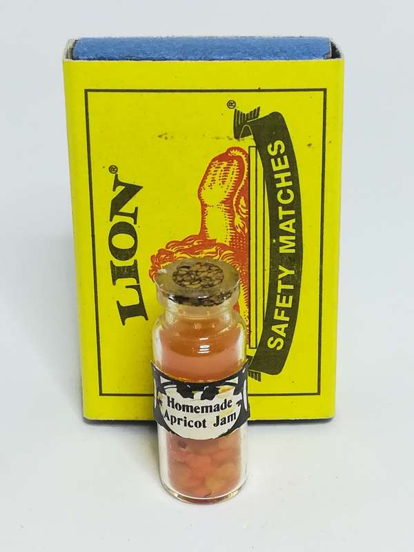 Miniature Bottle Homemade Apricot Jam (Miniature, suitable for printer's tray)