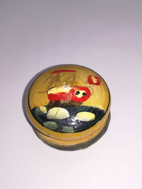 Miniature Round Wooden Container with Painted Design on Lid (Miniature, suitable for printer's tray)