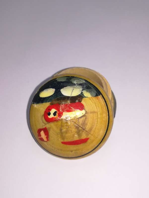 Miniature Round Wooden Container with Painted Design on Lid (Miniature, suitable for printer's tray)