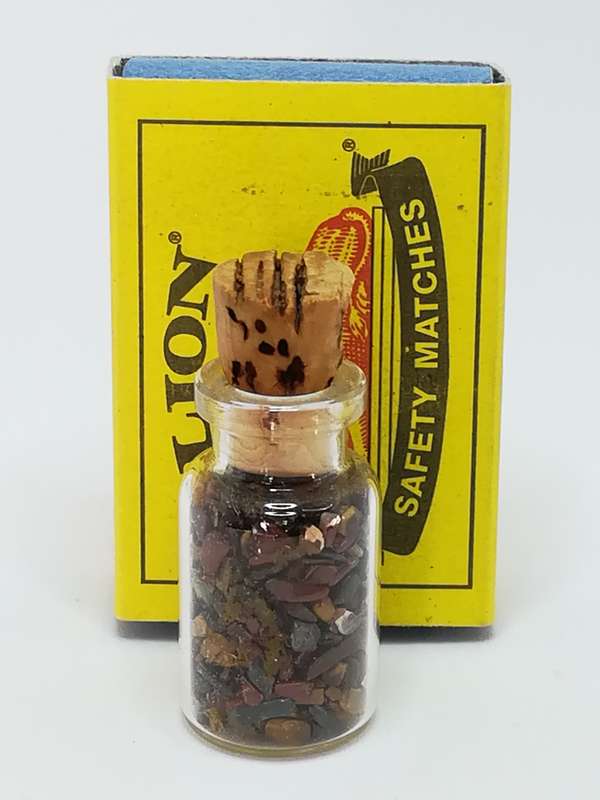 Miniature Glass Bottle with Pebbles (Miniature, suitable for printer's tray)