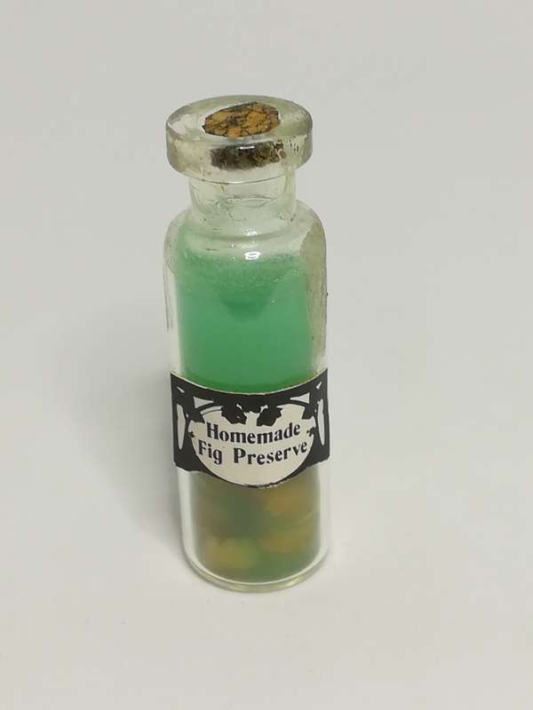 Miniature Bottle Homemade Fig Preserve (Miniature, suitable for printer's tray)