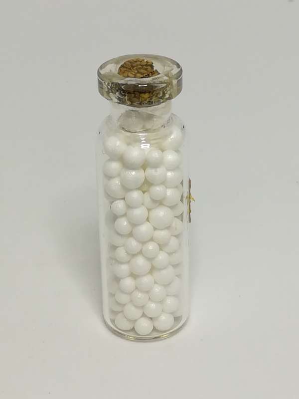 Miniature Bottle White Pills (Miniature, suitable for printer's tray)