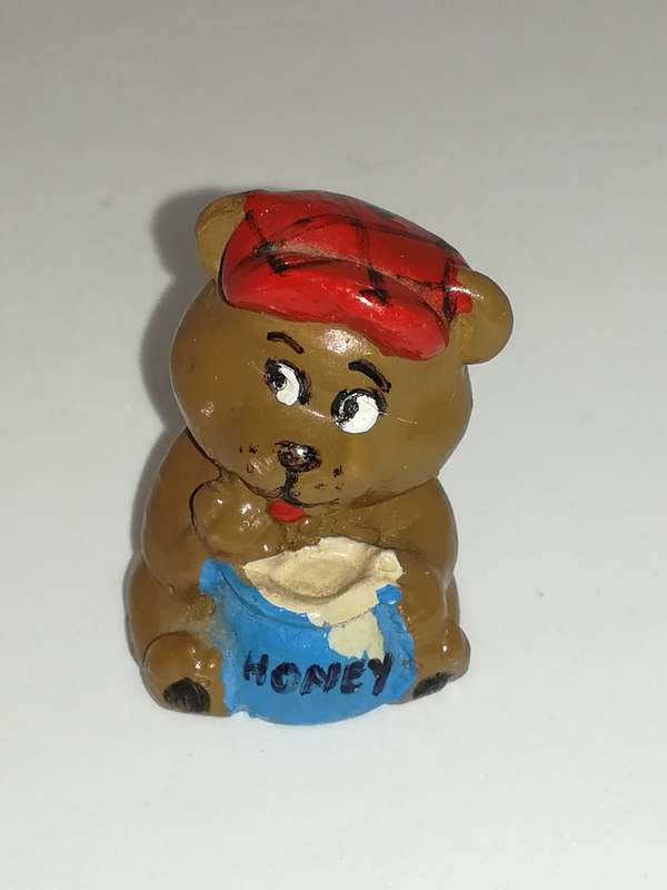 Miniature Winnie the Poo Style Bear Holding Honey Pot (Miniature, suitable for printer's tray)
