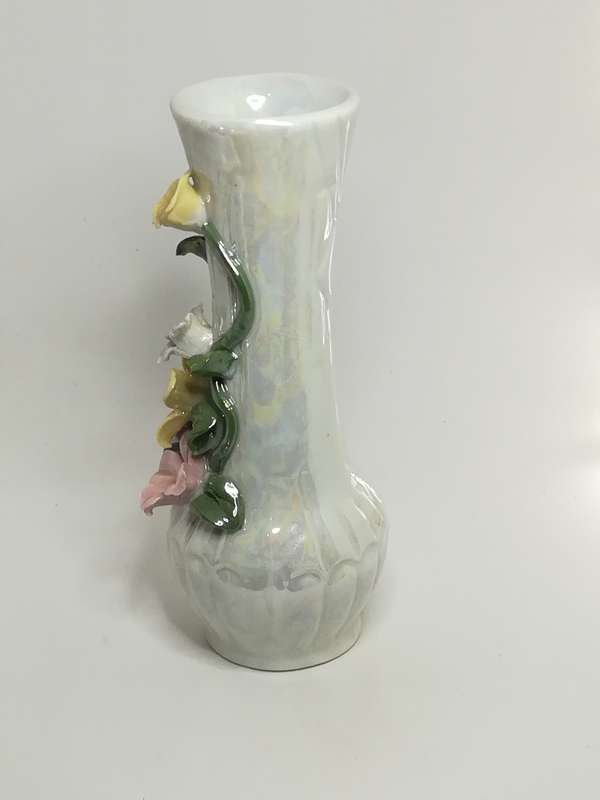 Medium Ceramic Vase with 3D Ceramic Flower Embellishment - Item 2