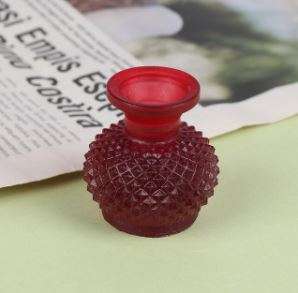 Miniature Dark Red Glass Faceted Vase (Miniature, suitable for printer's tray)
