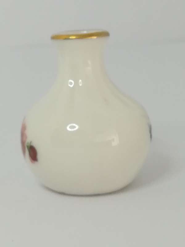 Miniature Ceramic White Flower Vase (Miniature, suitable for printer's tray)