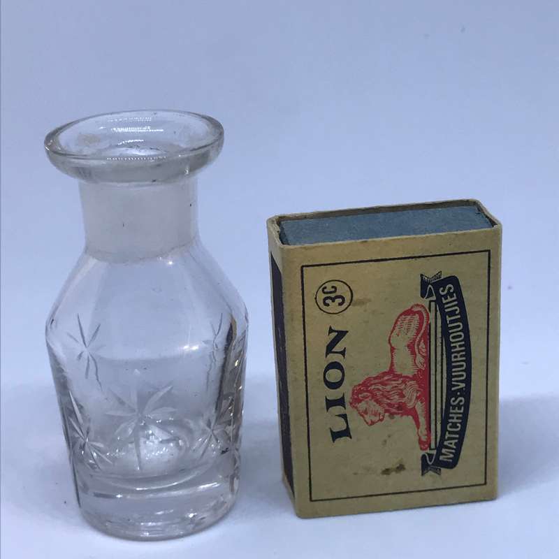Small Cut Glass Bottle (Miniature, suitable for printer's tray)