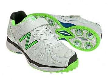 NB CK4040 Cricket Shoes - UK 9