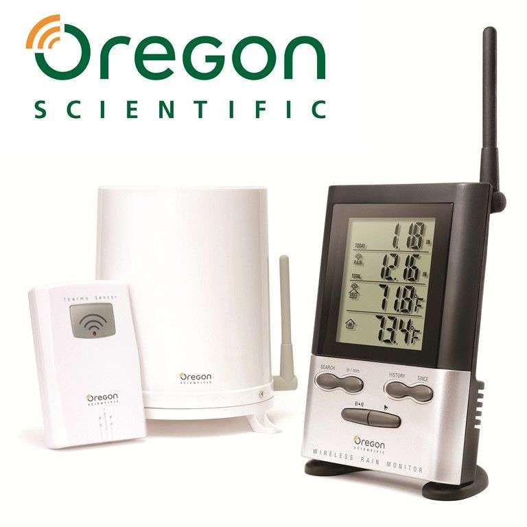 Wireless Rain Gauge with Outdoor Thermometer - Oregon Scientific