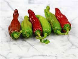 Pepperoncini Chilli Pepper - ORGANIC - Italian Heirloom Vegetable - 10 Seeds