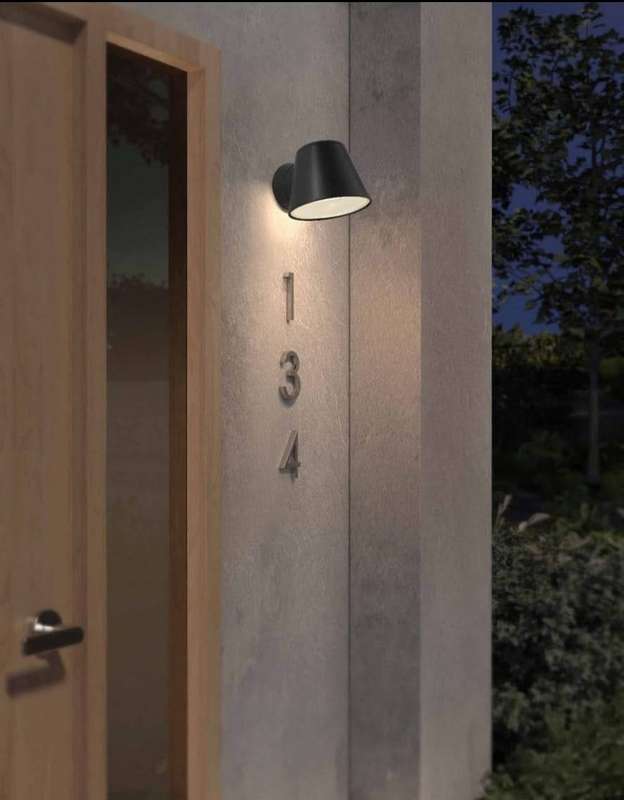 Shadowline Outdoor Wall Light - Coastal