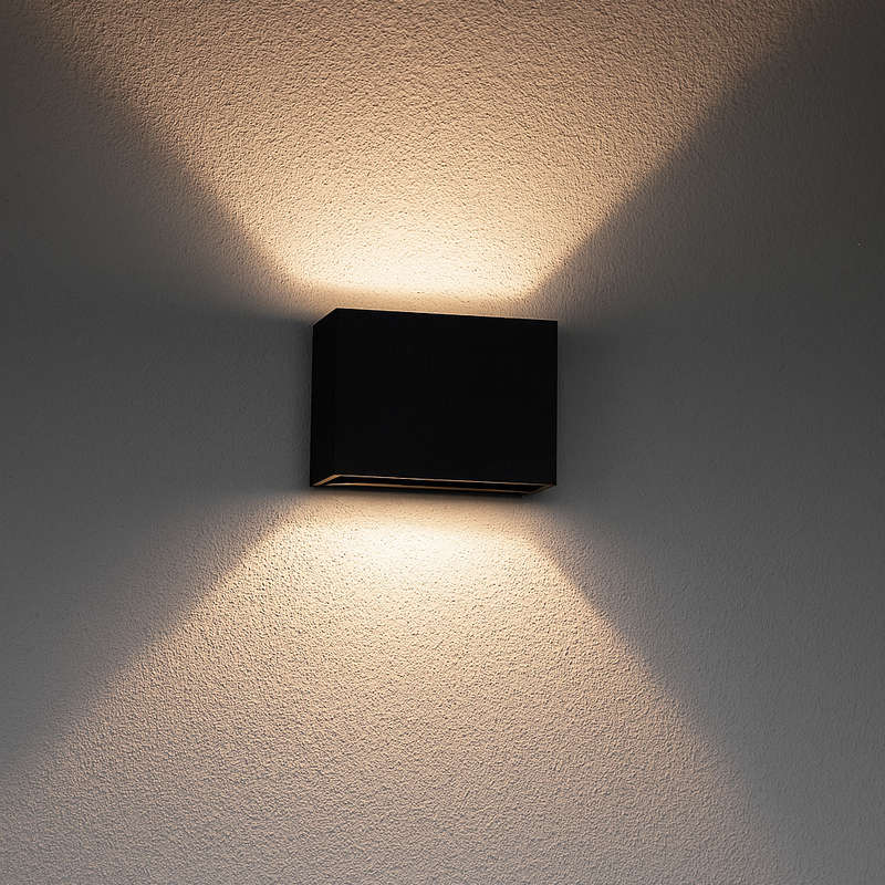 Capri Up & Down LED Wall Light - Black 4000K