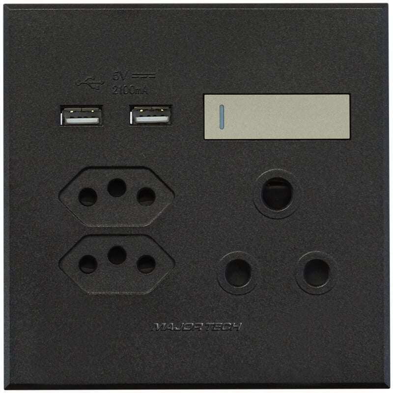Veti 3 - 4 x 4 USB, Double V-Slim, Single RSA Sockets