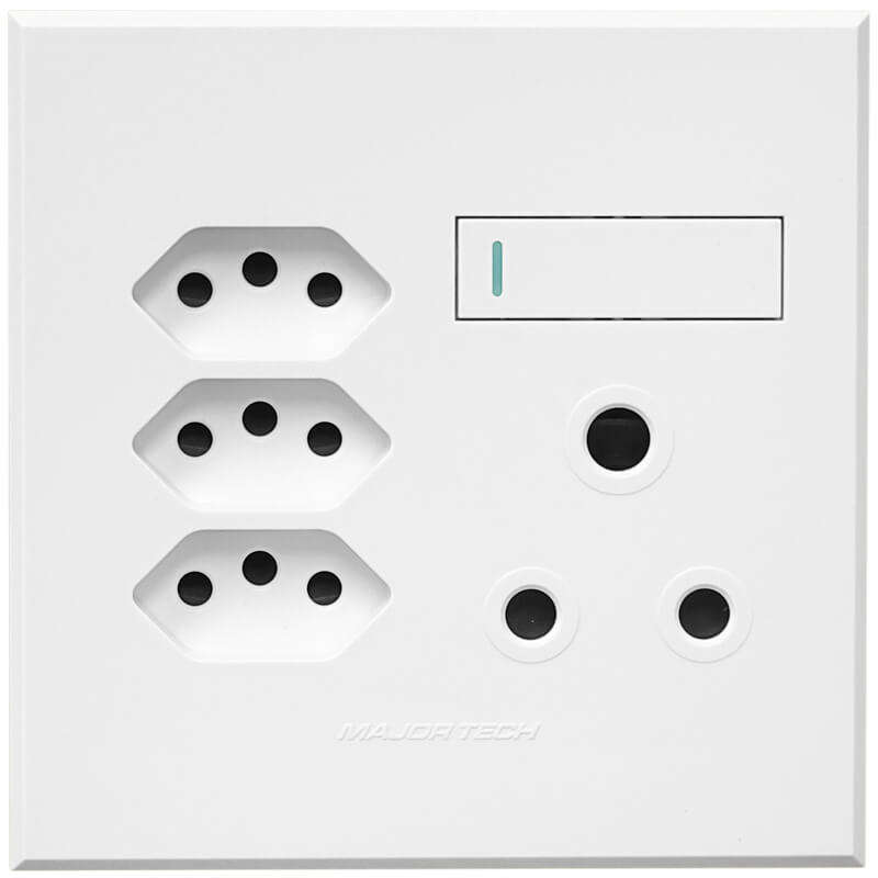 Veti 3 - 4 x 4 Single RSA, Triple V-Slim Sockets