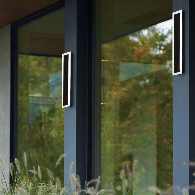 Linear Outdoor Short LED Wall Light