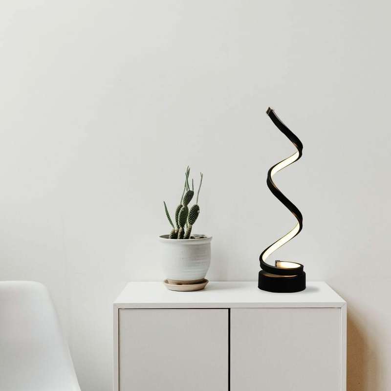 Dizzy LED Spiral Table Lamp