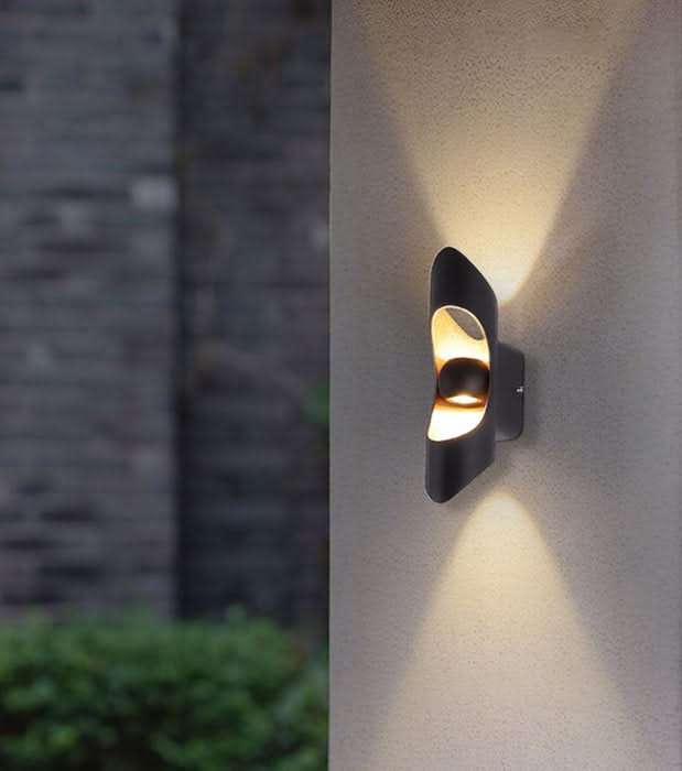Uniq Up & Down LED Wall Light