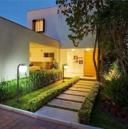 Arthur Black / Opal Bollard Light