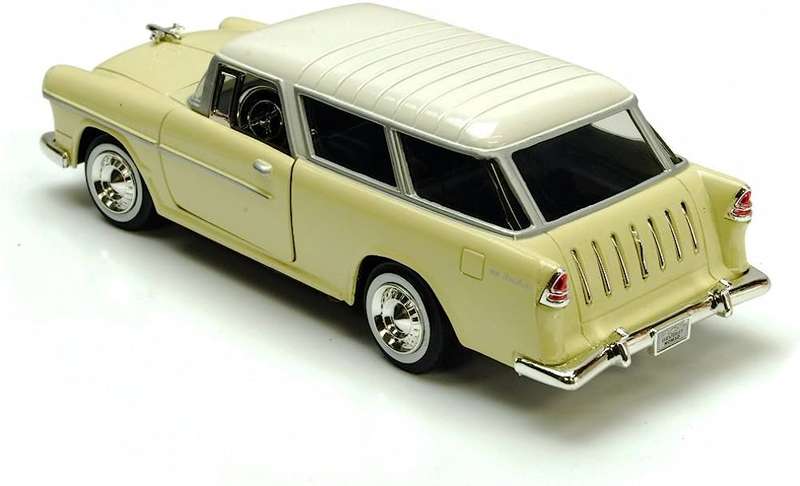 Chevy Bel Air Nomad Light Yellow 1955 (scale 1 : 24)