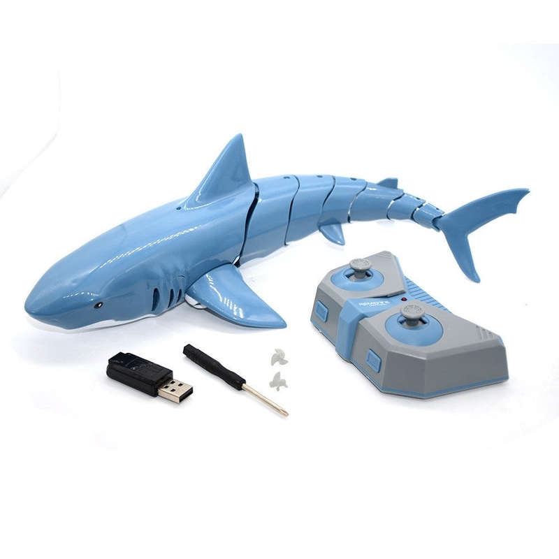 R/C Shark with Battery & USB Charger (Damaged Box)